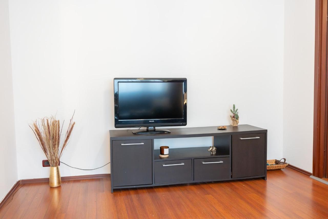 Spacious 2Br Dristor Apartment Bukarest Exterior foto