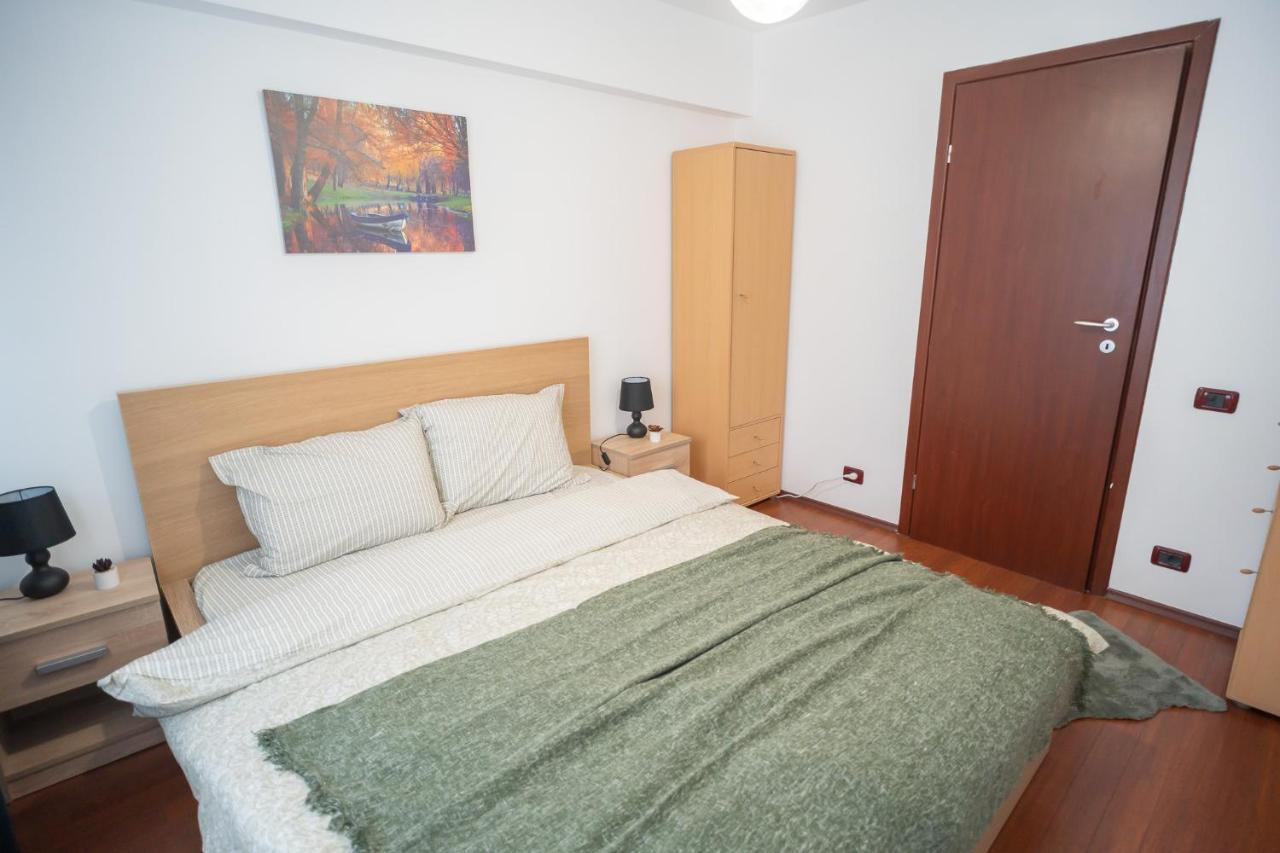 Spacious 2Br Dristor Apartment Bukarest Exterior foto