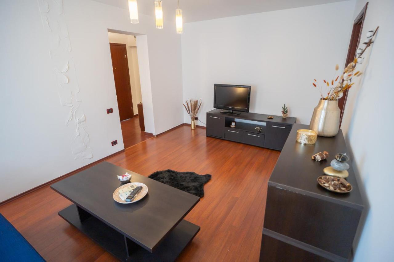 Spacious 2Br Dristor Apartment Bukarest Exterior foto